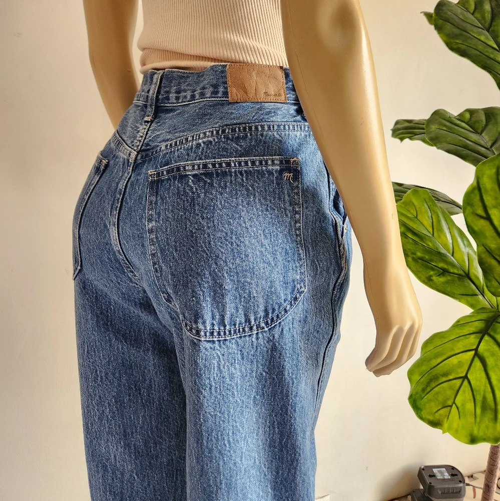 Madewell | Pieced Barrel-Leg Jeans - Picture 9 of 16